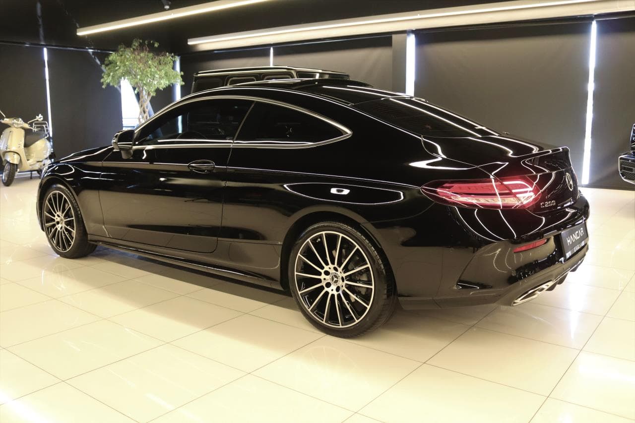 Mercedes-Benz C 200 AMG 2